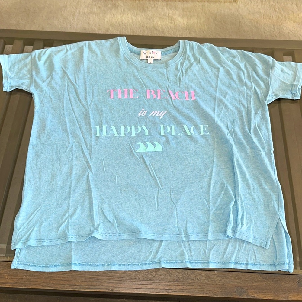 WILDFOX 
SIZE 12
THE BEACH IS MY HAPPY PLACE ~
Kids Beach Blue Color~
Crazy Soft